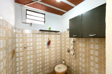 Casa à venda com 300m², 2 quartos e sem vagaBanheiro