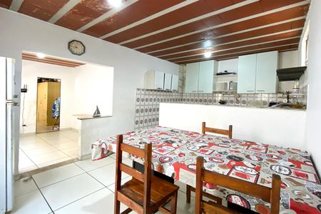 Casa à venda com 300m², 2 quartos e sem vagaCopa