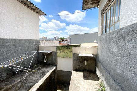 Casa à venda com 300m², 2 quartos e sem vagaEdículas