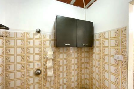 Casa à venda com 300m², 2 quartos e sem vagaBanheiro