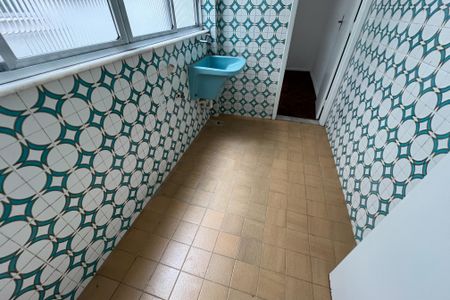 Apartamento à venda com 60m², 2 quartos e sem vaga Apartamento à venda com 60m², 2 quartos e sem vagaArea de serviço