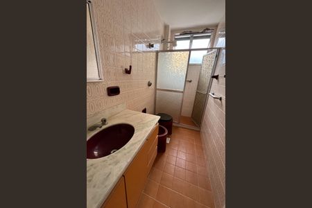 Apartamento à venda com 60m², 2 quartos e sem vaga Apartamento à venda com 60m², 2 quartos e sem vagaBanheiro