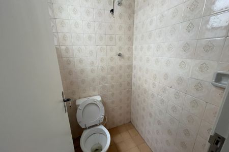 Apartamento à venda com 60m², 2 quartos e sem vaga Apartamento à venda com 60m², 2 quartos e sem vagaBanheiro de serviço