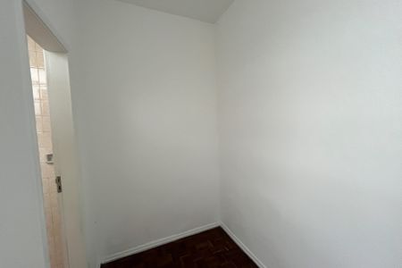 Apartamento à venda com 60m², 2 quartos e sem vaga Apartamento à venda com 60m², 2 quartos e sem vagaQuarto de serviço