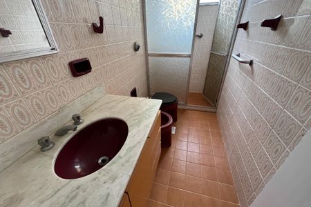 Apartamento à venda com 60m², 2 quartos e sem vaga Apartamento à venda com 60m², 2 quartos e sem vagaBanheiro