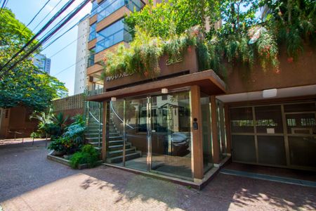 Apartamento à venda com 160m², 3 quartos e 3 vagasFachada