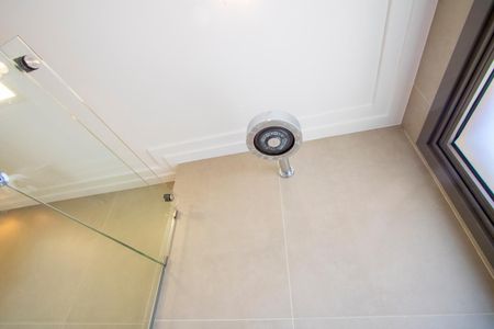 Apartamento à venda com 160m², 3 quartos e 3 vagasBanheiro do quarto 2