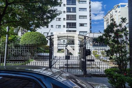 Apartamento para alugar com 208m², 4 quartos e 4 vagas Apartamento para alugar com 208m², 4 quartos e 4 vagasFachada