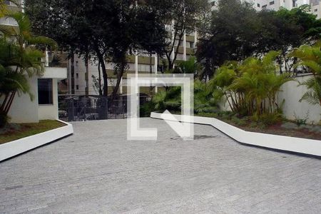 Apartamento para alugar com 208m², 4 quartos e 4 vagas Apartamento para alugar com 208m², 4 quartos e 4 vagasÁrea comum