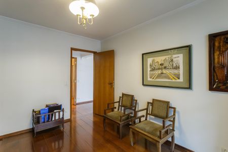 Apartamento para alugar com 208m², 4 quartos e 4 vagas Apartamento para alugar com 208m², 4 quartos e 4 vagasQuarto