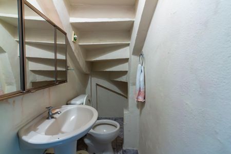 Casa à venda com 125m², 2 quartos e 2 vagas Casa à venda com 125m², 2 quartos e 2 vagasLavabo