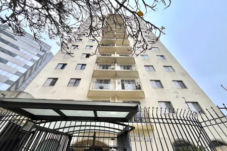 Apartamento à venda com 46m², 1 quarto e 1 vaga Apartamento à venda com 46m², 1 quarto e 1 vagaFachada