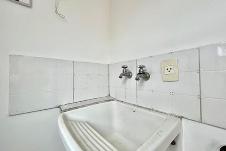 Casa para alugar com 50m², 2 quartos e sem vagaÁrea de Serviço