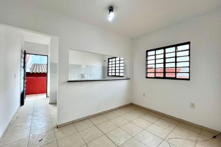 Sala de casa para alugar com 2 quartos, 50m² em Vila Guarani, São Paulo