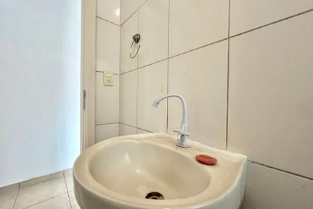 Casa para alugar com 50m², 2 quartos e sem vagaBanheiro