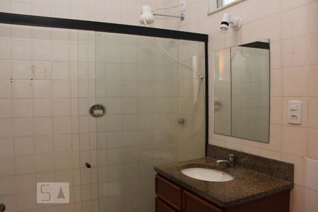 Apartamento à venda com 60m², 2 quartos e 1 vagaBanheiro Social