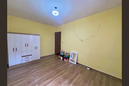 Casa à venda com 120m², 3 quartos e 4 vagas Casa à venda com 120m², 3 quartos e 4 vagasQuarto 3