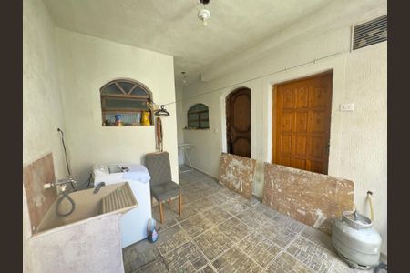Casa à venda com 120m², 3 quartos e 4 vagas Casa à venda com 120m², 3 quartos e 4 vagasÁrea de Serviço
