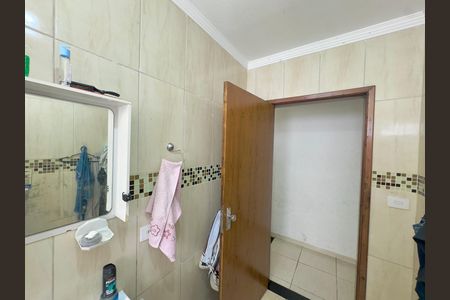 Casa à venda com 120m², 3 quartos e 4 vagas Casa à venda com 120m², 3 quartos e 4 vagasBanheiro social 2