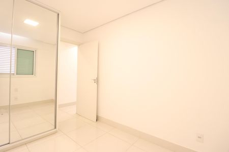 Apartamento para alugar com 97m², 3 quartos e 2 vagasQuarto 1