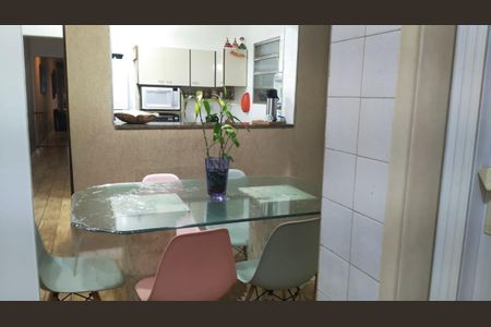 Foto 14 de casa à venda com 4 quartos, 189m² em Água Rasa, São Paulo