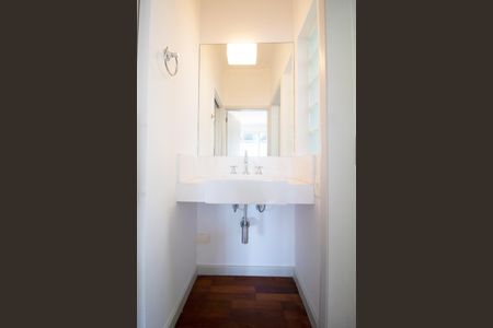 Apartamento à venda com 130m², 2 quartos e 1 vagaBanheiro da Suíte 1