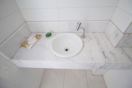 Apartamento à venda com 130m², 2 quartos e 1 vagaBanheiro de Serviço