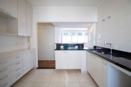 Apartamento à venda com 130m², 2 quartos e 1 vagaCozinha