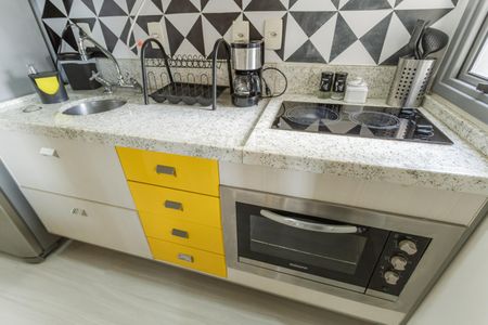 Studio para alugar com 42m², 1 quarto e 1 vaga Studio para alugar com 42m², 1 quarto e 1 vagaCozinha