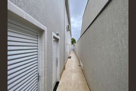 Casa de condomínio para alugar com 57m², 2 quartos e 1 vaga Casa de condomínio para alugar com 57m², 2 quartos e 1 vagaÁrea Externa