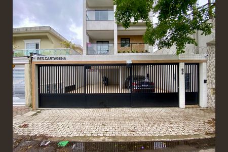 Casa de condomínio para alugar com 57m², 2 quartos e 1 vaga Casa de condomínio para alugar com 57m², 2 quartos e 1 vagaFachada