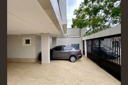 Casa de condomínio para alugar com 57m², 2 quartos e 1 vaga Casa de condomínio para alugar com 57m², 2 quartos e 1 vagaGaragem