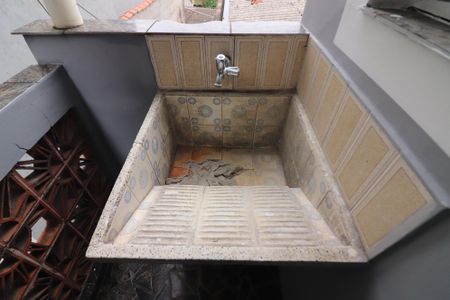 Casa para alugar com 35m², 1 quarto e sem vagaÁrea de Serviço