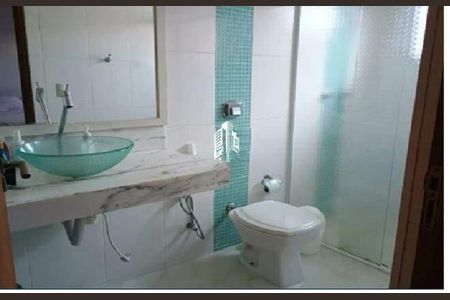 Casa à venda com 2 quartos, 148m² em Jardim Esmeraldina, Campinas