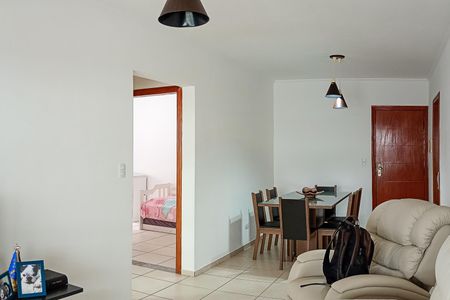 Sala de apartamento para alugar com 2 quartos, 90m² em Canto do Forte, Praia Grande