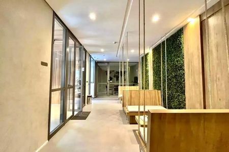 Studio à venda com 32m², 1 quarto e sem vaga Studio à venda com 32m², 1 quarto e sem vagaHall social