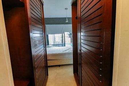 Apartamento à venda com 80m², 1 quarto e 1 vagaCloset da suíte