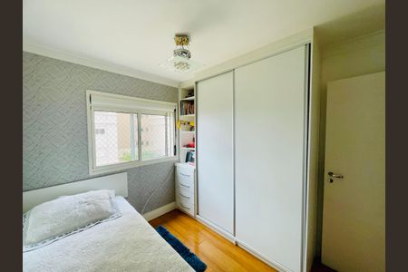 Apartamento à venda com 135m², 3 quartos e 2 vagasQuarto 2