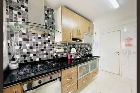 Apartamento à venda com 135m², 3 quartos e 2 vagasCozinha