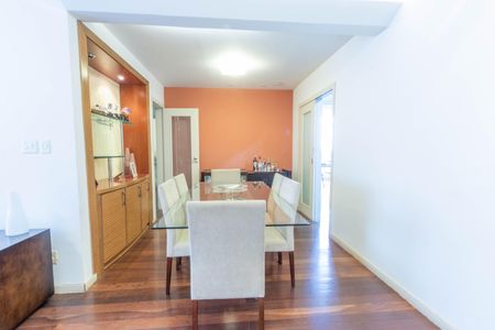 Sala de apartamento para alugar com 3 quartos, 118m² em Anchieta, Belo Horizonte