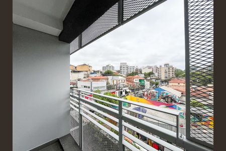 Apartamento à venda com 28m², 1 quarto e sem vaga Apartamento à venda com 28m², 1 quarto e sem vagaSacada