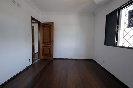 Casa à venda com 160m², 3 quartos e 2 vagas Casa à venda com 160m², 3 quartos e 2 vagasQuarto Suíte