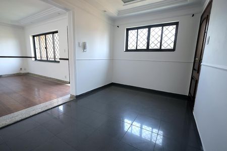 Casa à venda com 160m², 3 quartos e 2 vagas Casa à venda com 160m², 3 quartos e 2 vagasSala de Jantar
