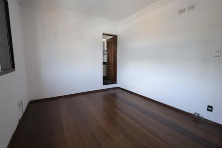 Casa à venda com 160m², 3 quartos e 2 vagas Casa à venda com 160m², 3 quartos e 2 vagasQuarto Suíte