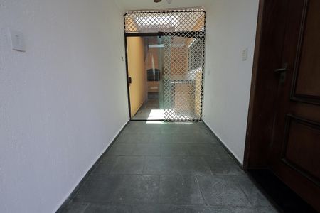 Casa à venda com 160m², 3 quartos e 2 vagas Casa à venda com 160m², 3 quartos e 2 vagasQuintal