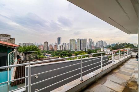 Casa para alugar com 550m², 5 quartos e 3 vagas Casa para alugar com 550m², 5 quartos e 3 vagasVaranda Suíte 3