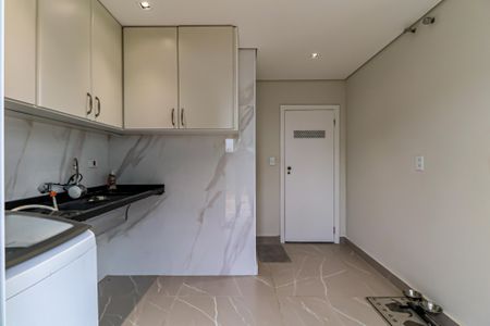 Casa para alugar com 550m², 5 quartos e 3 vagas Casa para alugar com 550m², 5 quartos e 3 vagasÁrea de Serviço