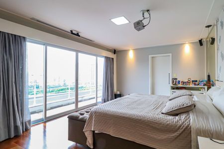 Casa para alugar com 550m², 5 quartos e 3 vagas Casa para alugar com 550m², 5 quartos e 3 vagasSuíte 3