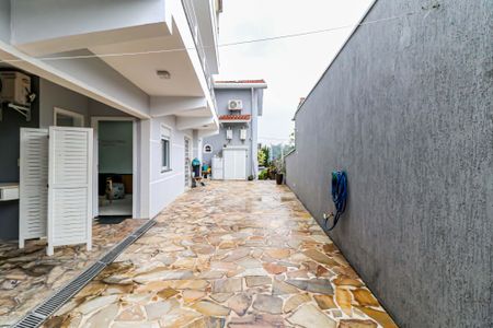 Casa para alugar com 550m², 5 quartos e 3 vagas Casa para alugar com 550m², 5 quartos e 3 vagasÁrea comum
