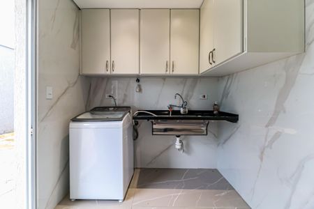 Casa para alugar com 550m², 5 quartos e 3 vagas Casa para alugar com 550m², 5 quartos e 3 vagasÁrea de Serviço